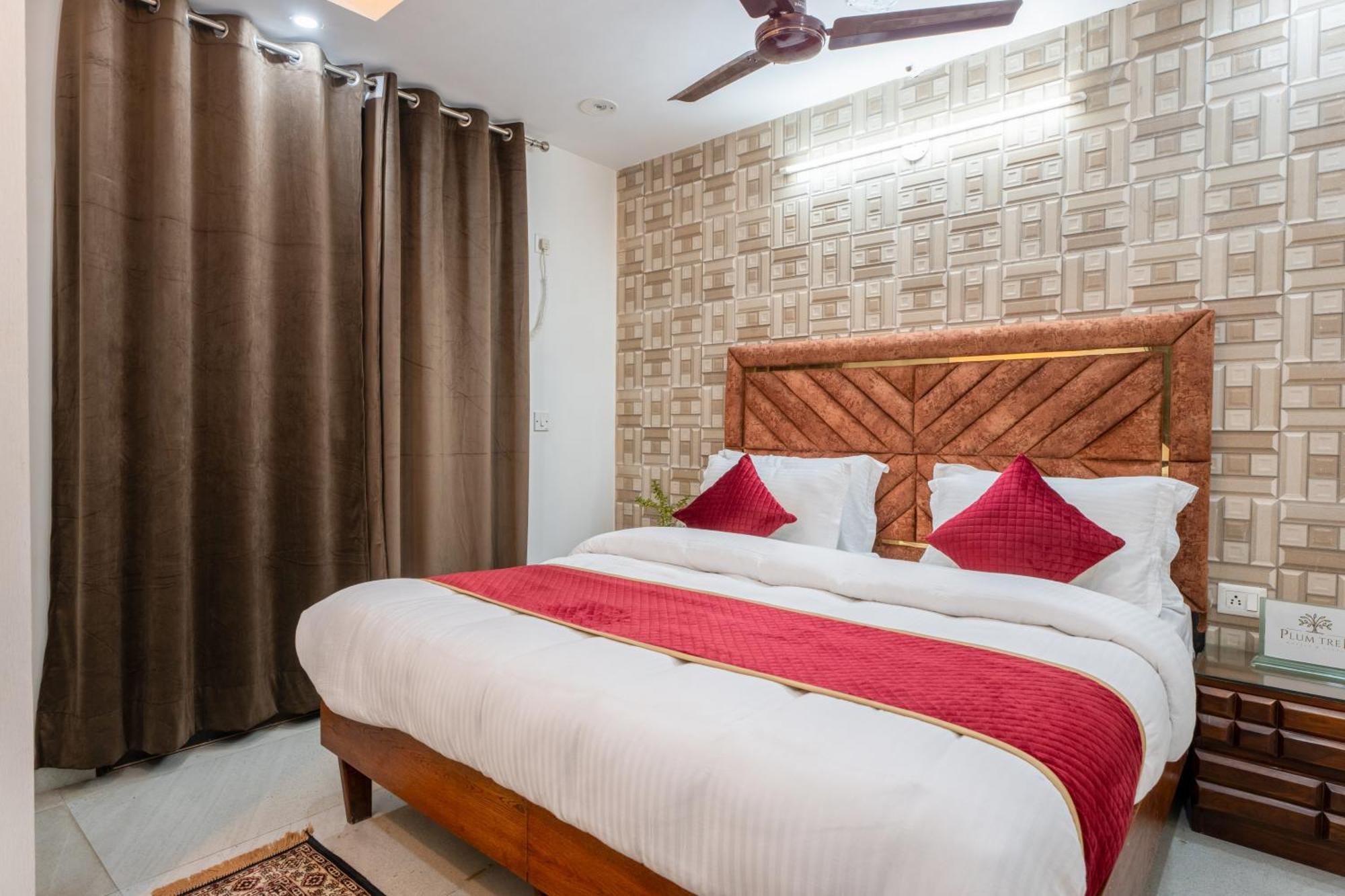Plum Tree Hotels Gurgaon Esterno foto