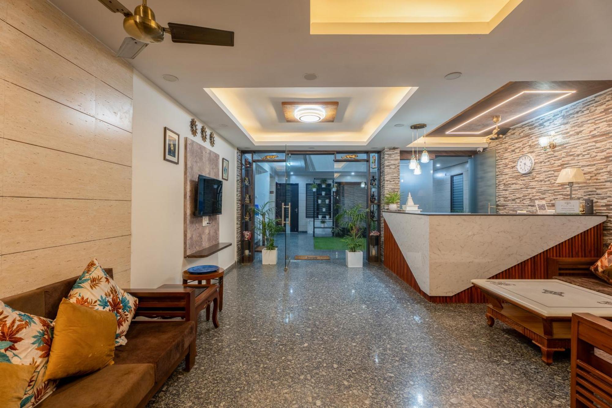 Plum Tree Hotels Gurgaon Esterno foto